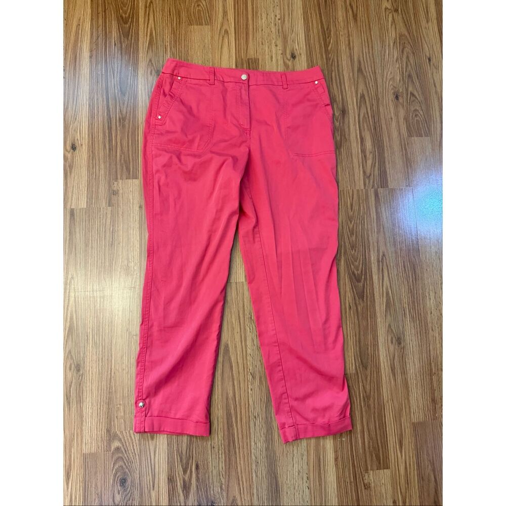 Chico's Women's Straight Leg Stretch Cuffed Ankle Pants Pink Size 1.5 Small